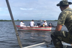 Baías de Guaratuba e Paranaguá recebem policiamento aquático da Polícia Ambiental para coibir pesca predatória 