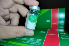 Primeiro lote de vacinas contra a gripe chega ao Paraná