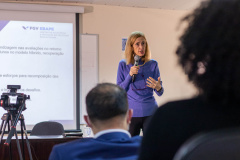 Professora de Harvard e ex-diretora de Educação do Banco Mundial palestra para educadores da Seed-PR