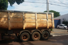 CAMINHÃO