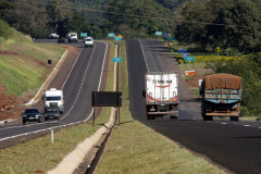 Fiscalização de cargas com excesso de peso terá reforço nas rodovias estaduais 