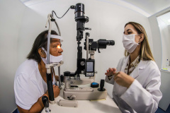 Governo inicia em Ibiporã mutirão para acelerar cirurgias oftalmológicas - “O Comboio da Saúde é uma iniciativa itinerante para acelerar as cirurgias eletivas, principalmente de catarata, um problema que atinge especialmente a população mais idosa -