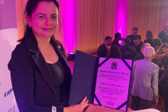 Professora da Unioeste recebe título de pesquisadora emérita do CNPq