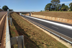 Viaduto na PR-323, em Água Boa 