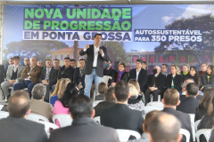 Governador inaugura nova unidade de progressão penal para recuperação de presos em Ponta Grossa