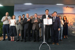 governador Carlos Massa Ratinho Junior anuncia nesta segunda-feira (27) a  construção de um museu internacional de arte em Foz do Iguaçu, a primeira  instituição cultural da América Latina a contar com a cooperação do Centro  Georges Pompidou, da França