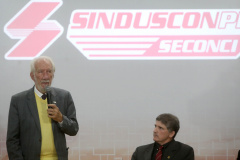 Governador em exercício Darci Piana no Sinduscon-PR
