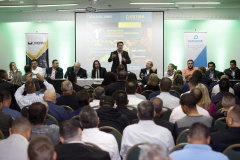 Em evento com vereadores, governador destaca união e diálogo em prol do Paraná