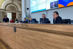 Estado apresenta políticas de empregabilidade para PCDs na Câmara de Curitiba