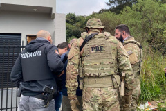 PCPR e PRF realizam operações contra organização criminosa envolvida em roubos de cargas