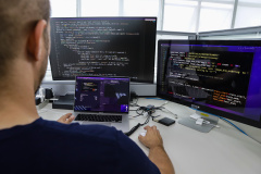 Governo do Paraná e startup DIO ofertam 10 mil bolsas em cursos de tecnologia