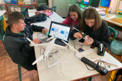  Professores apresentam projetos de robótica premiados durante evento de formação
