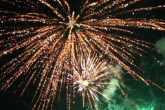 Corpo de Bombeiros orienta o uso seguro de fogos de artifício na virada do ano