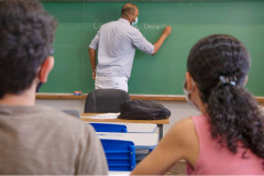 Universidades estaduais definem calendário para este ano