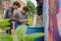 Colégio de Foz do Iguaçu produz biogás e ensina sustentabilidade a partir de projeto universitário