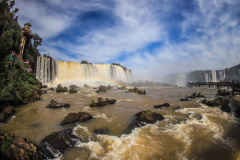 Fomento Paraná recebe mais R$ 23 milhões para financiar empresas do setor de turismo