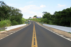 ponte_sobre_o_ribeirao_sao_pedro_pr-691_1