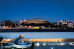 Museu Oscar Niemeyer – MON