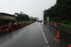 Guindaste será retirado km 41 da BR-277 definitivamente neste sábado