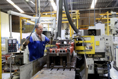 Paraná cria 54 mil novos empregos com carteira assinada nos quatro primeiros meses de 2023