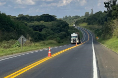 Ligação rodoviária entre Jaguariaíva e Piraí do Sul recebe melhorias no pavimento