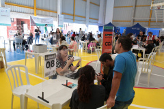 Paraná em Ação e Justiça no Bairro realizaram 2193 atendimentos em Paranaguá