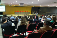 Saúde realiza seminário de toxicologia para técnicos e estudantes universitários
