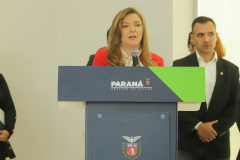 e acordo com a secretária estadual da Mulher e Igualdade Racial, Leandre Dal Ponte, a lógica por trás dos fundos municipais da mulher é desburocratizar a gestão e a execução financeira dos recursos destinados a programas e projetos específicos voltados para as mulheres.