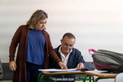 Com matrículas abertas para o segundo semestre, EJA passa a ofertar modalidade EaD