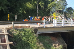 Reforma de pontes na PR-411 em Morretes