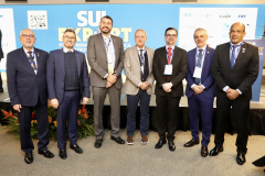 Portos do Paraná apresenta pioneirismo da concessão do canal de acesso em encontro do setor