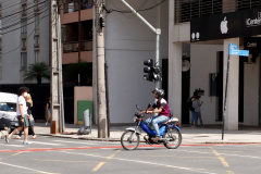 Detran–PR orienta sobre nova regulamentação de trânsito para ciclomotores, patinetes, bicicletas e skates elétricos