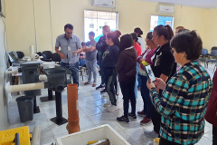 Em Prudentópolis, mulheres se formam encanadoras em curso de manutenção hidrossanitária da Sanepar