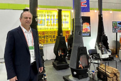 O secretário estadual da Indústria, Comércio e Serviços, Ricardo Barros, esteve nessa semana em missão à Coreia do Sul para prospectar novos investimentos do país asiático no Paraná.