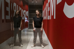 Luana Navarro é próxima artista a expor no Espaço Vitrine, do MUPA