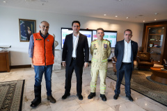 gOVERNADOR