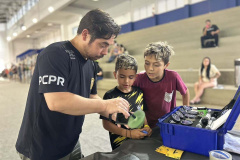PCPR na Comunidade leva serviços de polícia judiciária para população da Ilha do Mel