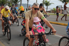 Passeio ciclístico é opção de exercício e lazer em Guaratuba