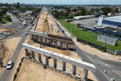 DER VIADUTO DO BRADESCO