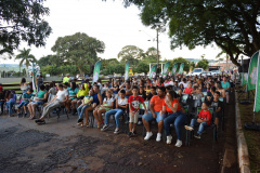 CINEMA NA PRAÇA