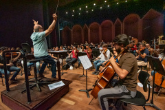 Orquestra Sinfônica do Paraná abre a temporada com a obra Floresta do  Amazonas