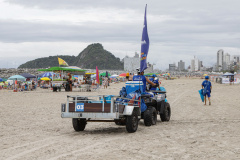 A pedido das prefeituras, Sanepar manterá serviço de limpeza das praias até o dia 28