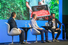 Sistema Paranaense de Fomento destaca importância do crédito e investimentos em painel sobre desenvolvimento