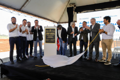 O governador Carlos Massa Ratinho Junior participou nesta quinta-feira (14) do lançamento da pedra fundamental do novo empreendimento do grupo J.Macêdo em Londrina, no Norte do Estado. 