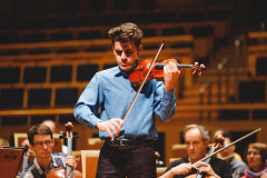 Orquestra Sinfônica do Paraná recebe violinista prodígio Guido Sant’Anna