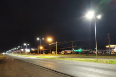 Obra de nova iluminação da BR-277 em Foz do Iguaçu e municípios vizinhos chega a 74% 
