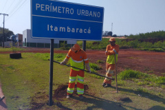 DER/PR melhora sinalização viária da PR-436 em Bandeirantes 