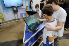Rota da Inovação leva alunos da rede estadual para conhecer ambientes inovadores
