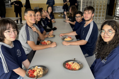 FUNDEPAR ENTREGA QUINTA REMESSA ALIMENTOS