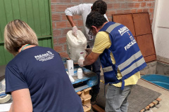 Adapar apoia operação do Gaeco contra venda irregular de agrotóxicos em Cascavel